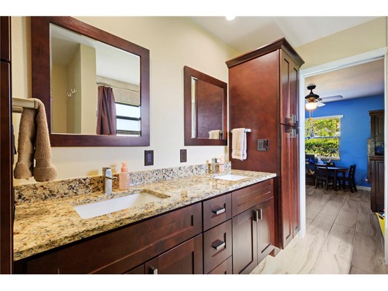 Master Bath - Single Family Home for sale at 8371 Boleyn Rd, Sarasota, FL 34240 - MLS Number is A4507381