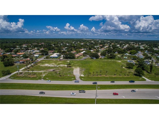 Vacant Land for sale at 2301 S Tamiami Trl, Nokomis, FL 34275 - MLS Number is A4509705