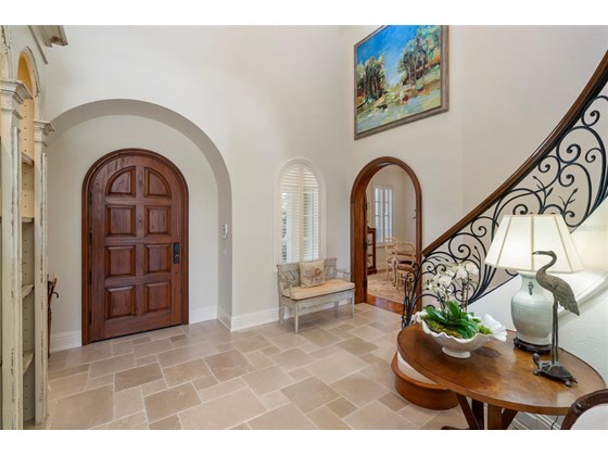 Single Family Home for sale at 70 Lighthouse Point Dr, Longboat Key, FL 34228 - MLS Number is A4518073