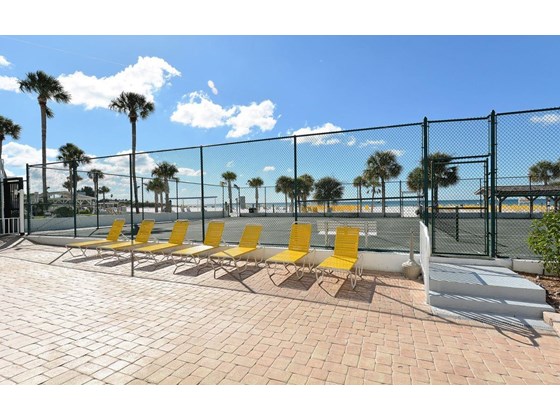 Condo for sale at 6518 Midnight Pass Rd #306, Sarasota, FL 34242 - MLS Number is A4521689