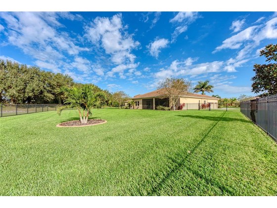 Plenty of room! - Single Family Home for sale at 348 165th Ct Ne, Bradenton, FL 34212 - MLS Number is A4522009