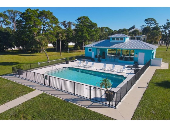 Community Pool & Pool House - Single Family Home for sale at 6751 Portside Ln, Englewood, FL 34223 - MLS Number is N6118322